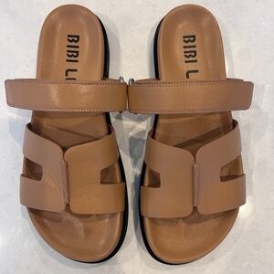 Bibi Lou Mindy Flat Sandal